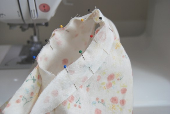 Tutorial: Making a sleeveless bodice from a sleeved pattern // you & mie