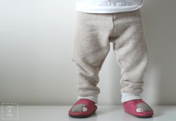 Metallic French Terry Mini Sweatpants by you & mie